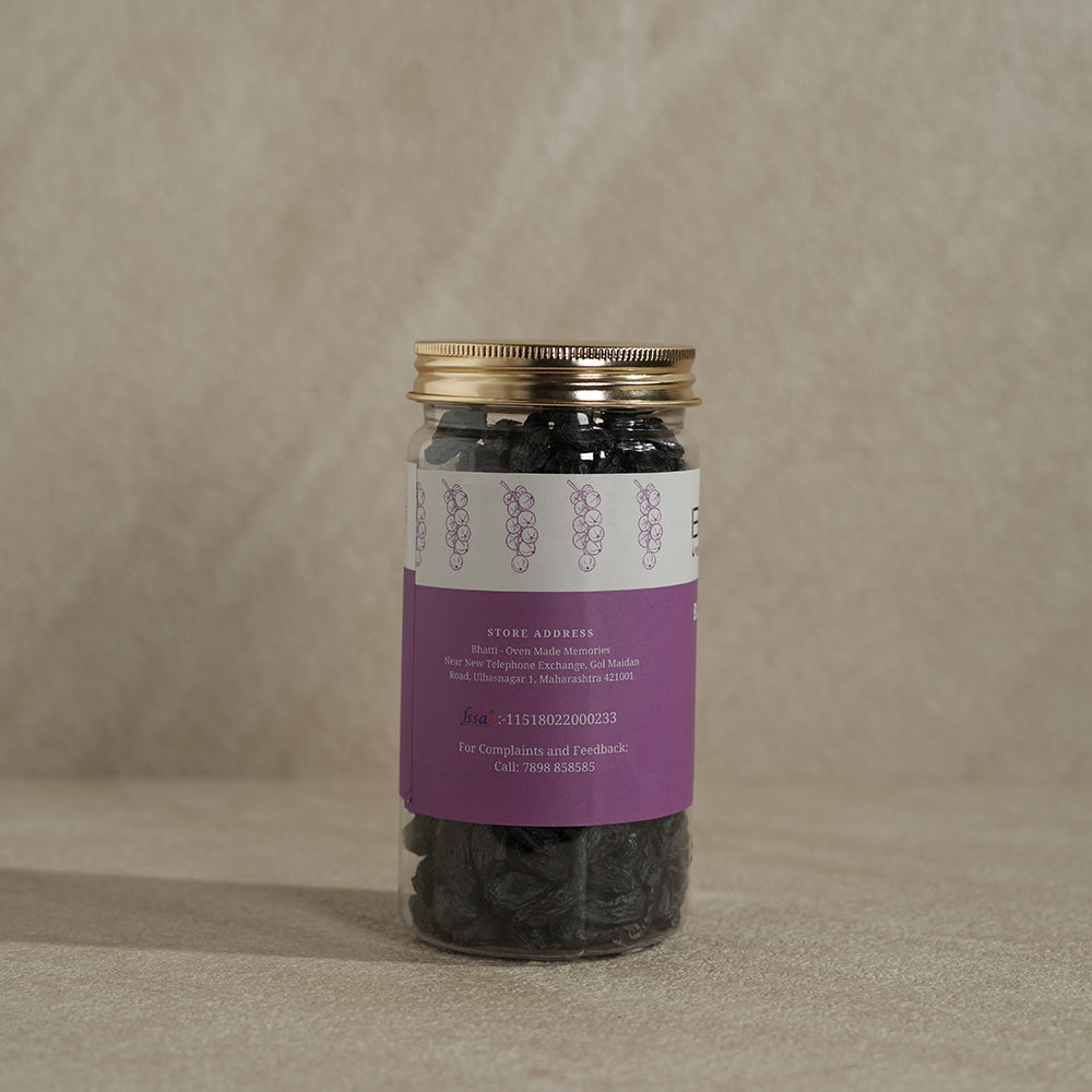 Black Currant with seeds